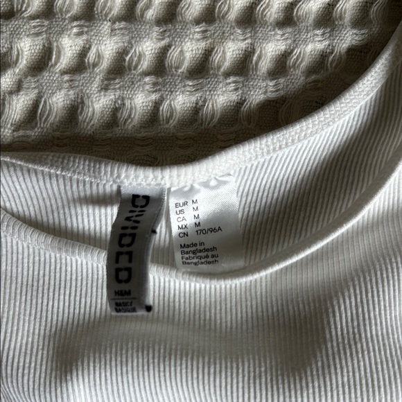 White Ribbed Crop Top - Picture 4 of 4